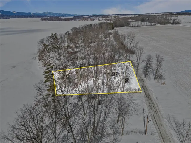 $299,900 | 364 Delong Lane, Shoreham, VT 05770