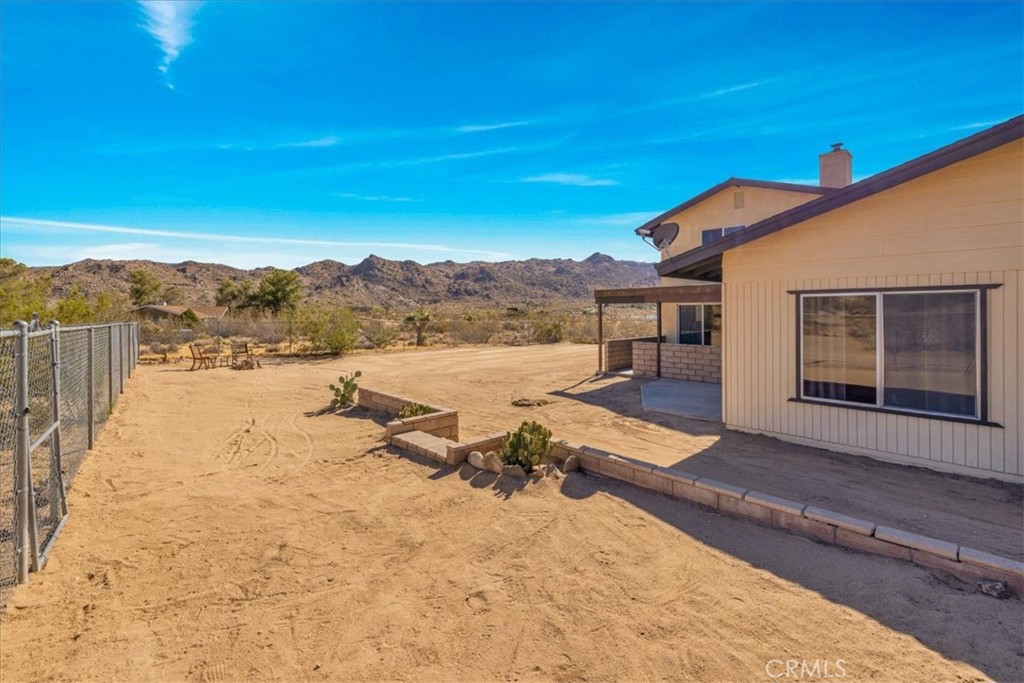 8715 Desert Shadows Road Joshua Tree, CA 92252 - Photo 48 of 70 Gallery Image 48