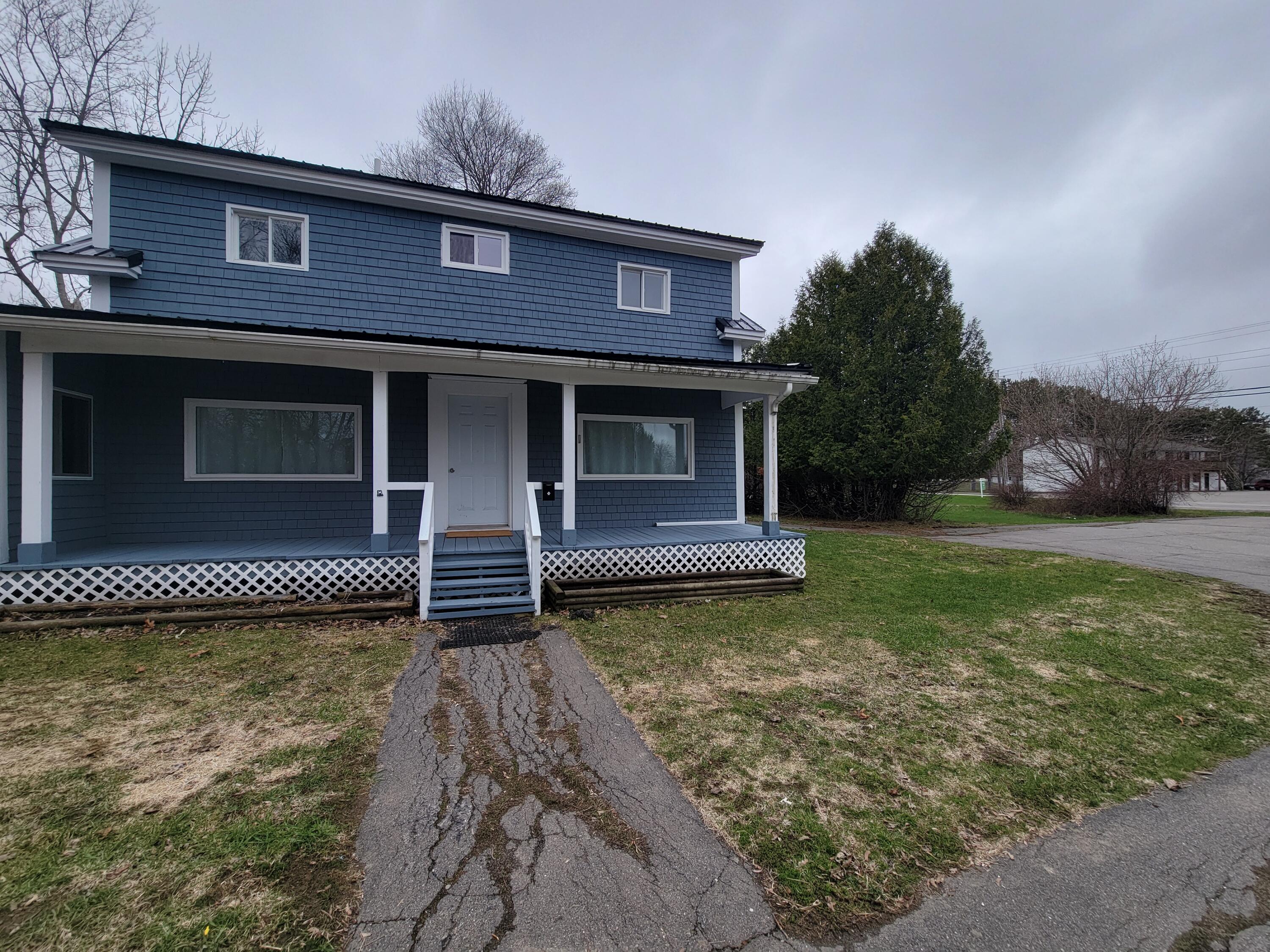 84 South Street Calais, ME 04619 - Photo 3 of 23 1000024883