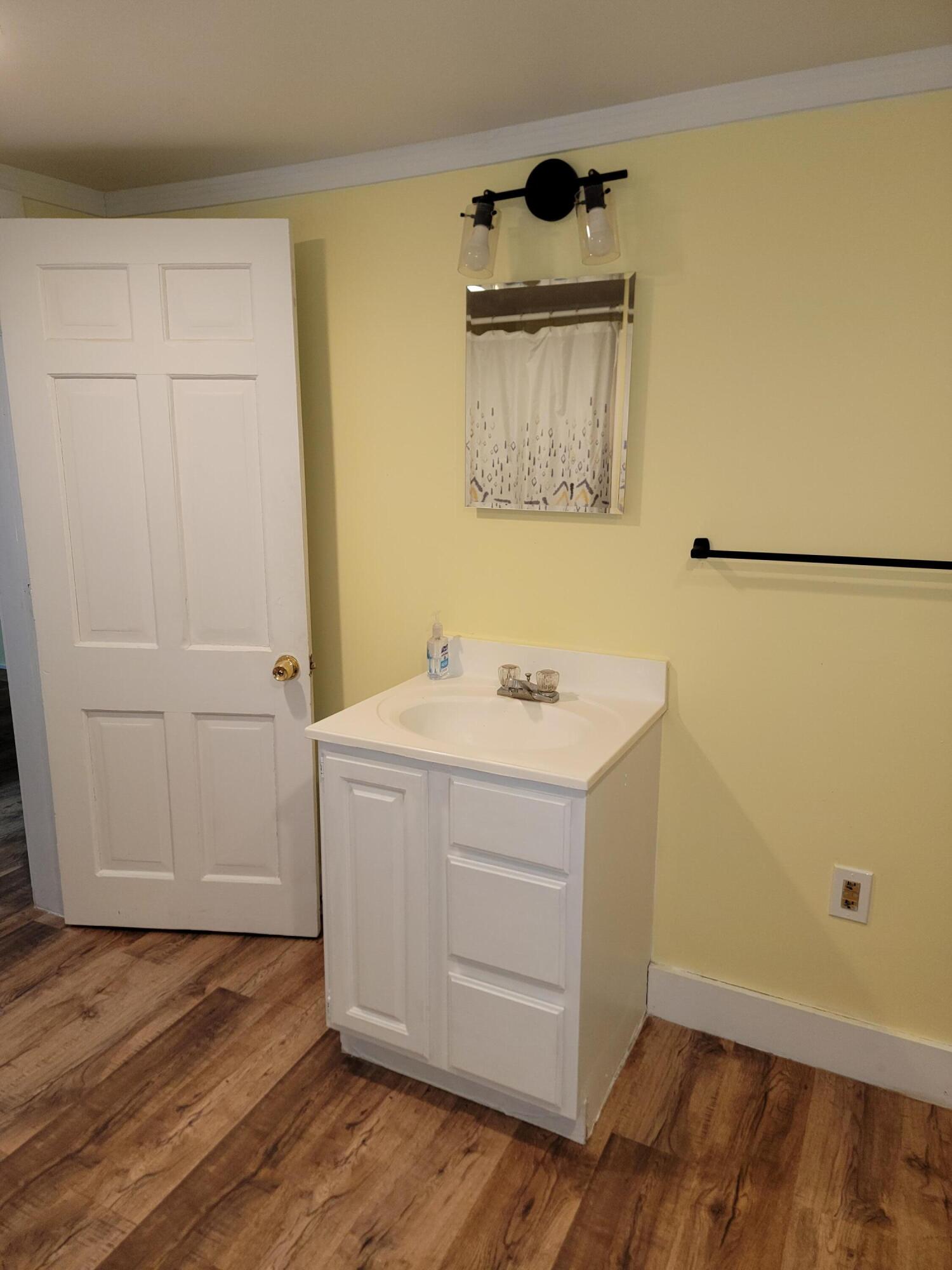 84 South Street Calais, ME 04619 - Photo 10 of 23 1000024867
