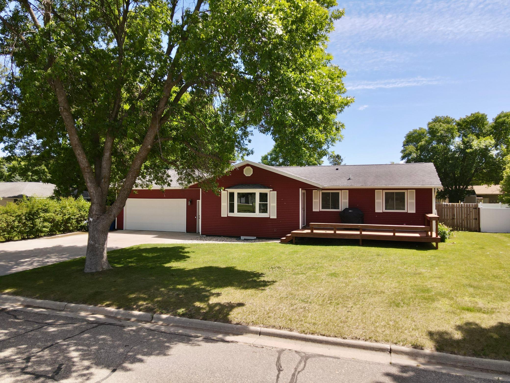 1020 11th Street Southwest Wadena, MN 56482 - Photo 2 of 46