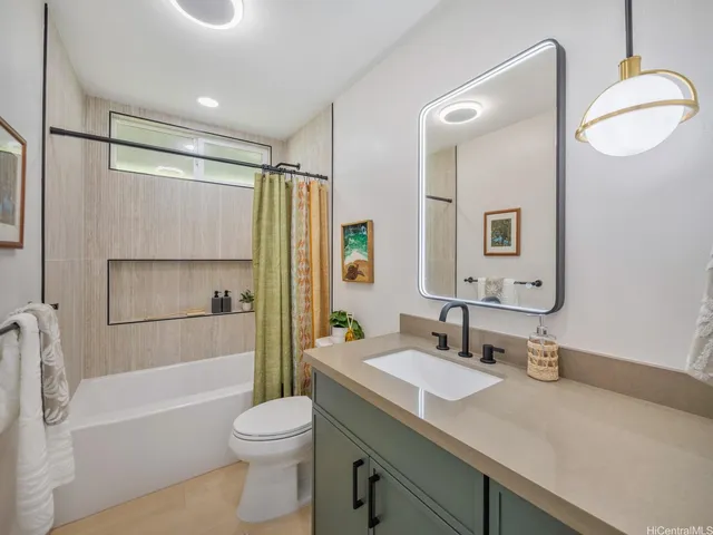 $1,529,000 | 98-1743 Ulu Street, Aiea, HI 96701