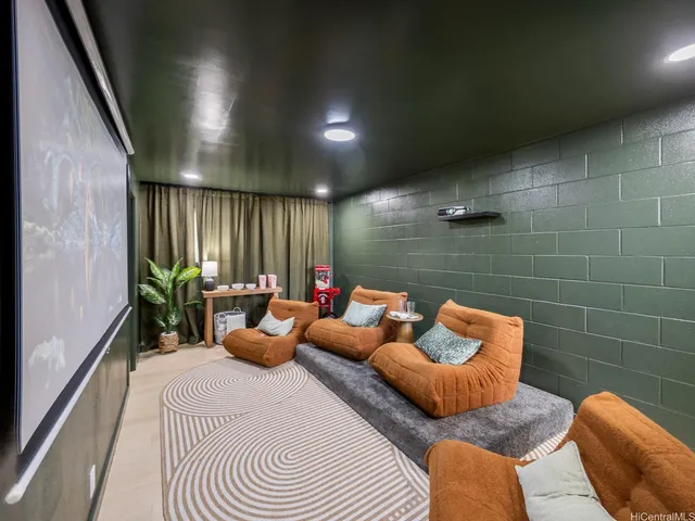 $1,529,000 | 98-1743 Ulu Street, Aiea, HI 96701