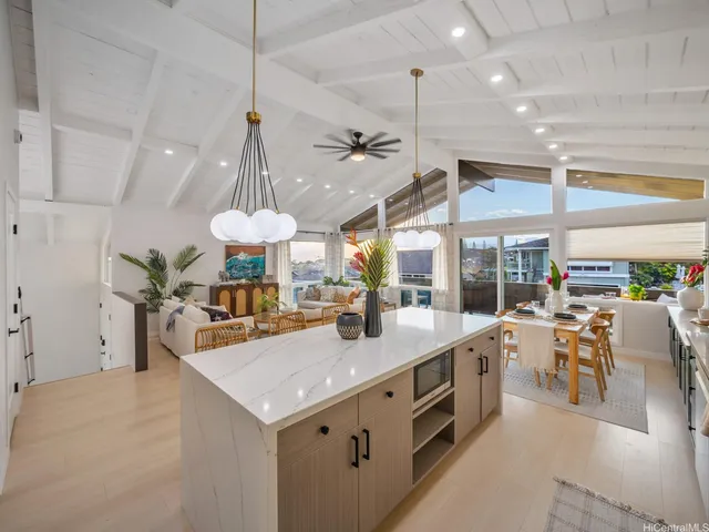 $1,529,000 | 98-1743 Ulu Street, Aiea, HI 96701