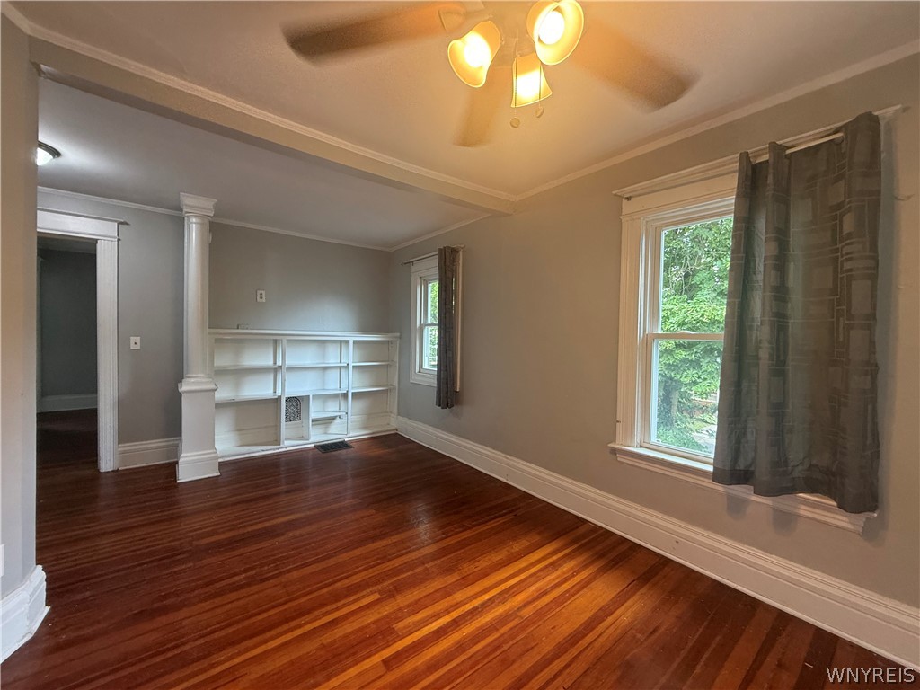74 Avondale Park Rochester, NY 14620 - Photo 4 of 38 Livingroom