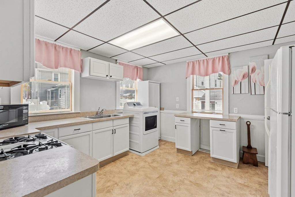 41-43 Welsh Street Malden, MA 02148 - Photo 21 of 37