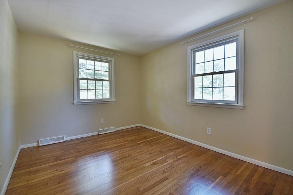 45 Ledgewood Road Framingham, MA 01701 - Photo 27 of 40 Gallery Image 27