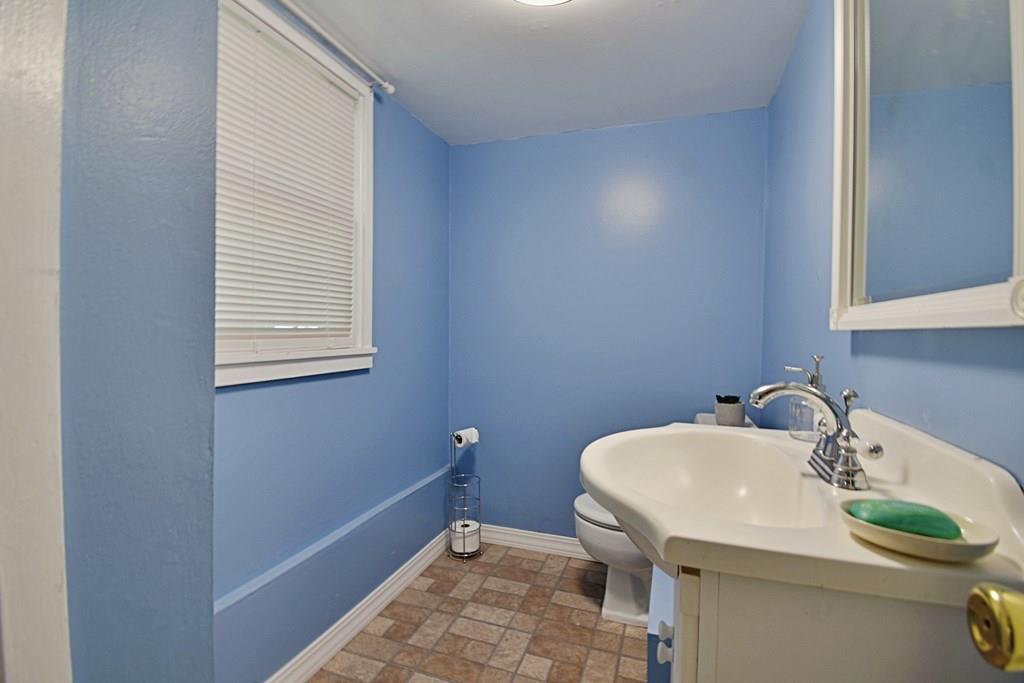 45 Ledgewood Road Framingham, MA 01701 - Photo 36 of 40 Gallery Image 36
