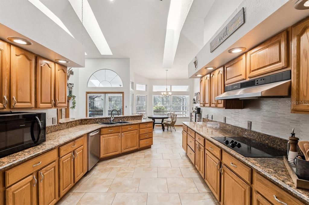 23934 Wolf Branch Road Sorrento, FL 32776 - Photo 12 of 47 Gallery Image 12