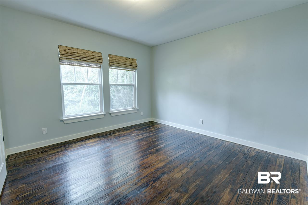 367 Azalea Street Fairhope, AL 36532 - Photo 15 of 22