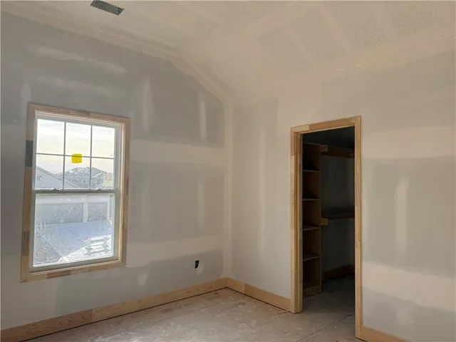 $538,500 | 31404 West 85th Street, De Soto, KS 66018