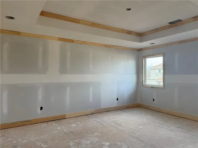 $538,500 | 31404 West 85th Street, De Soto, KS 66018