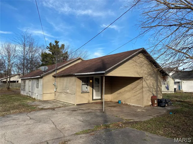 $20,000 | 1019 West Clipper Street, Kennett, MO 63857