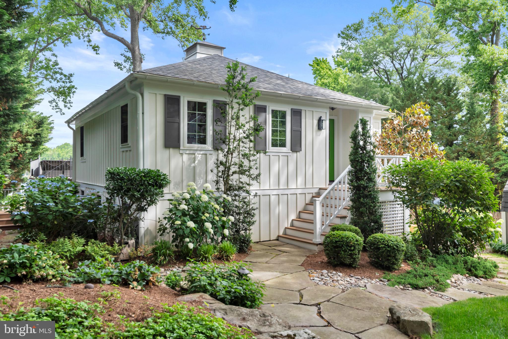 3913 Rhode Harbor Road Edgewater, MD 21037 - Photo 4 of 65