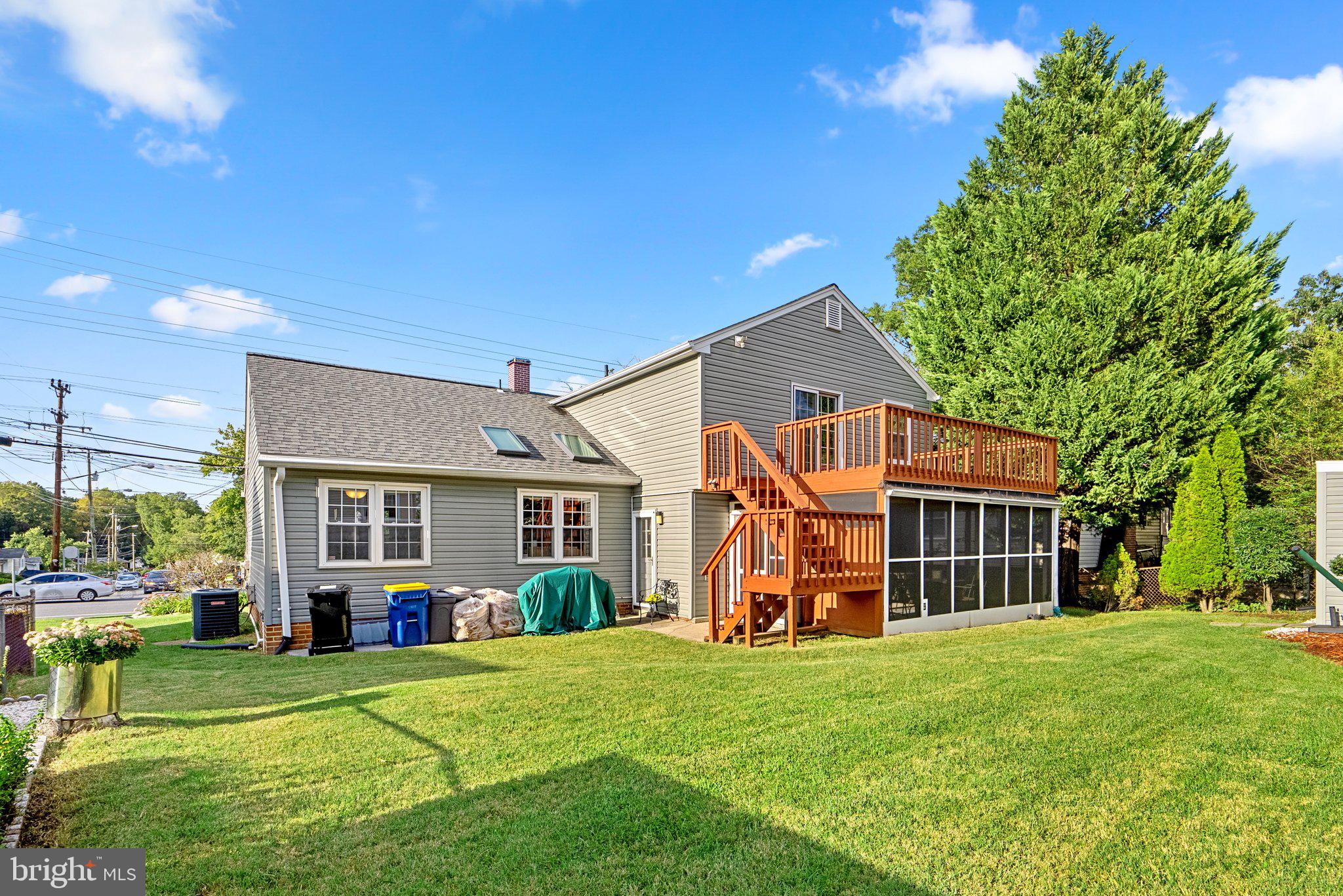 7001 Good Luck Road New Carrollton, MD 20784 - Photo 38 of 41 Rear exterior