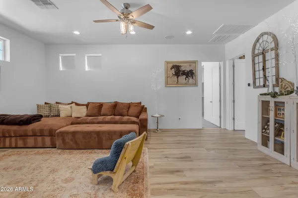 $2,275,000 | 37522 7th Avenue, Phoenix, AZ 85086