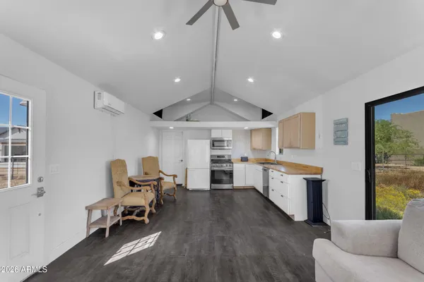 $2,275,000 | 37522 7th Avenue, Phoenix, AZ 85086