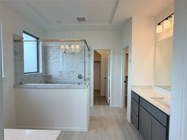 $2,600 | 10702 Ursa Street, Richmond, TX 77469