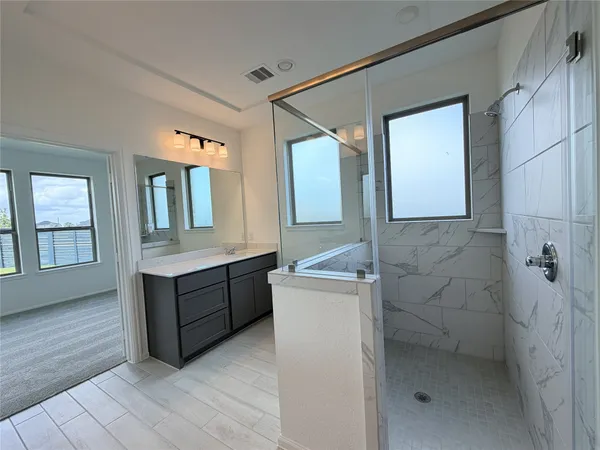 $2,600 | 10702 Ursa Street, Richmond, TX 77469