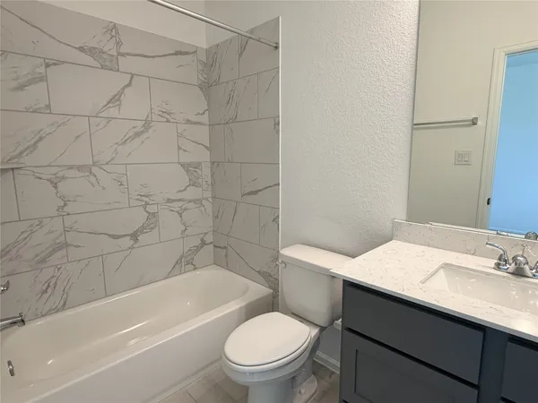 $2,600 | 10702 Ursa Street, Richmond, TX 77469