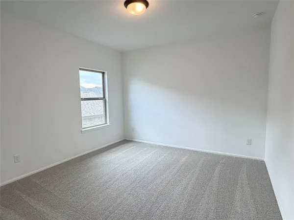 $2,600 | 10702 Ursa Street, Richmond, TX 77469