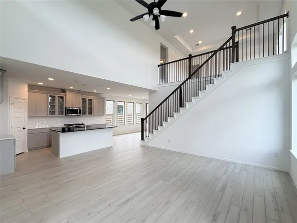 $2,600 | 10702 Ursa Street, Richmond, TX 77469