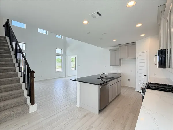 $2,600 | 10702 Ursa Street, Richmond, TX 77469