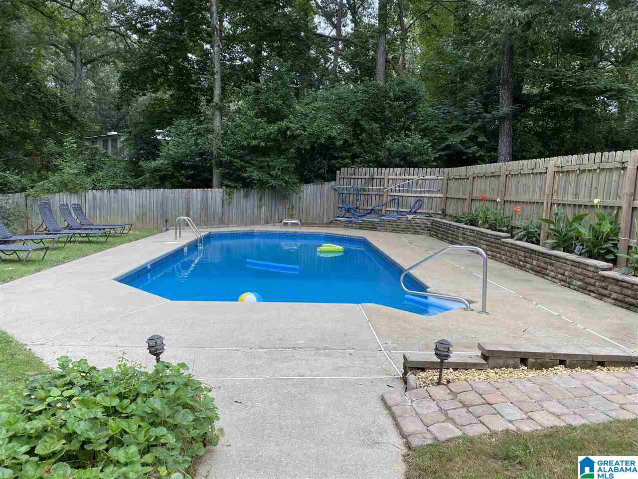 916 Colonial Drive Alabaster, AL 35007 - Photo 31 of 36