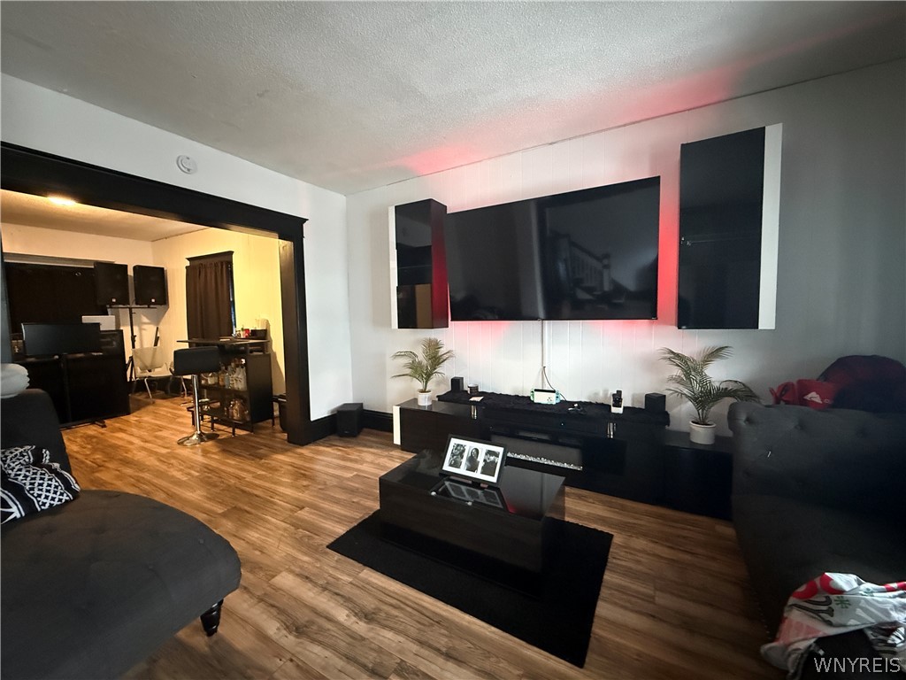 27 Albert Avenue Buffalo, NY 14207 - Photo 4 of 19
