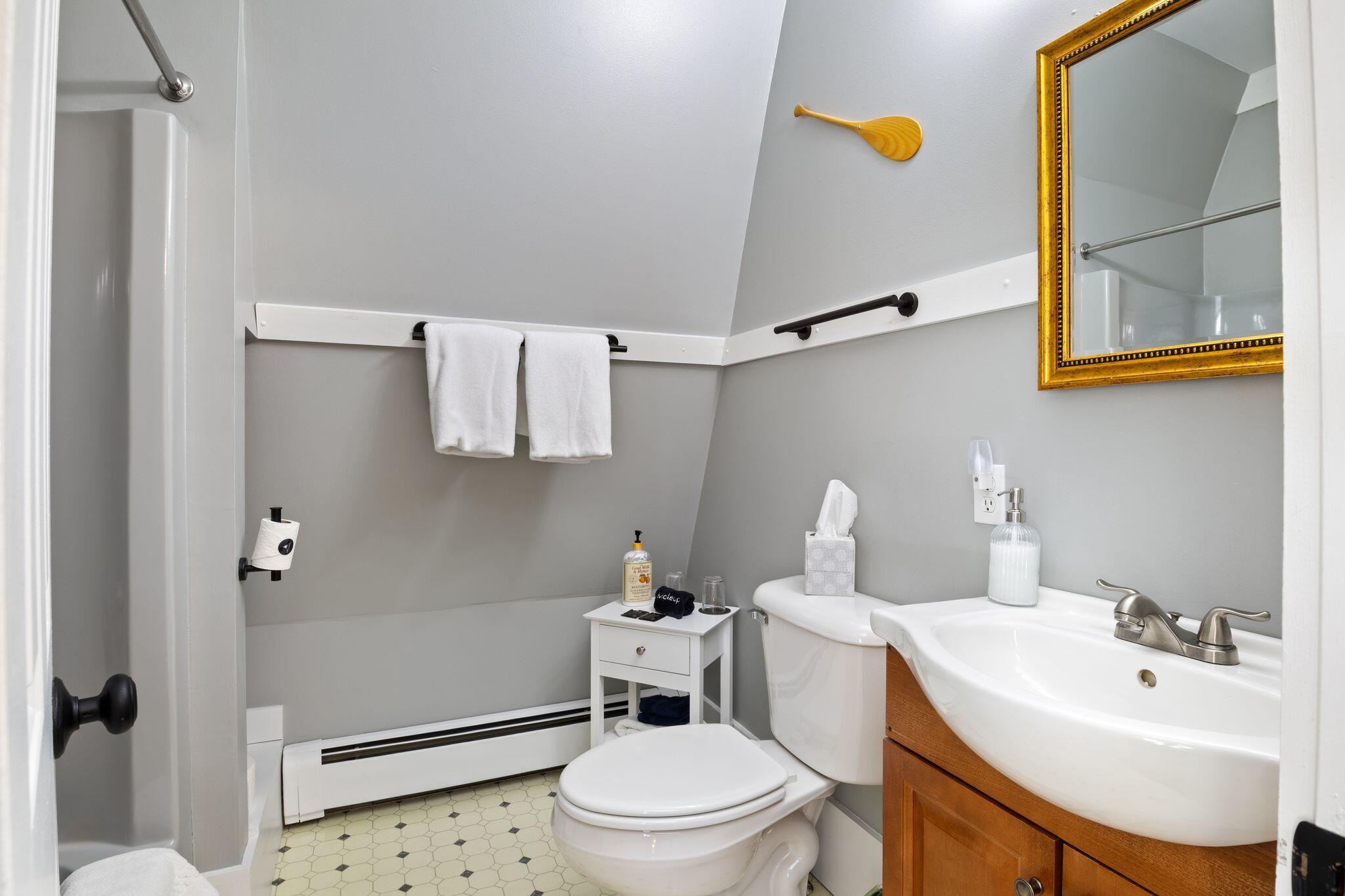 61 Fletcher Street Kennebunk, ME 04043 - Photo 42 of 51 61_Fletcher_St_204