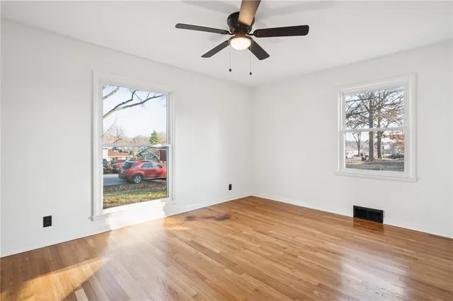 $310,000 | 3804 Appleton Avenue, Independence, MO 64052