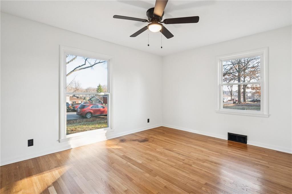 3804 Appleton Avenue Independence, MO 64052 - Photo 15 of 30