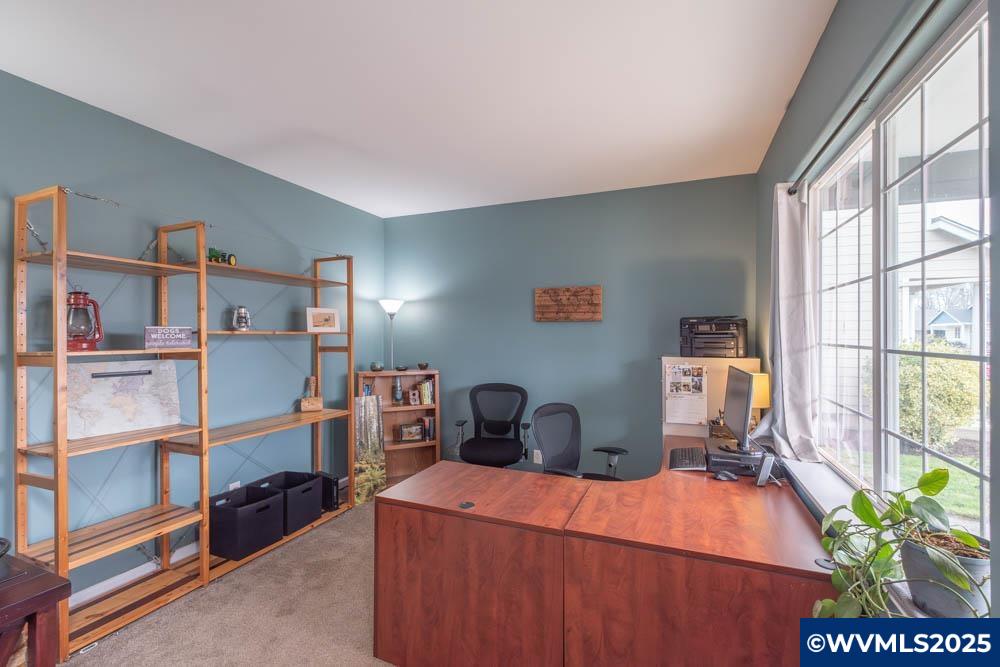 345 Jadon Drive Lebanon, OR 97355 - Photo 5 of 38