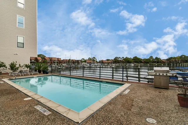 $159,000 | 793 Davis Road, Unit 107, League City, TX 77573