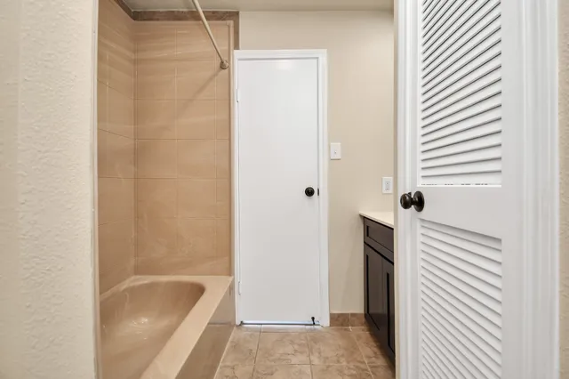 $159,000 | 793 Davis Road, Unit 107, League City, TX 77573