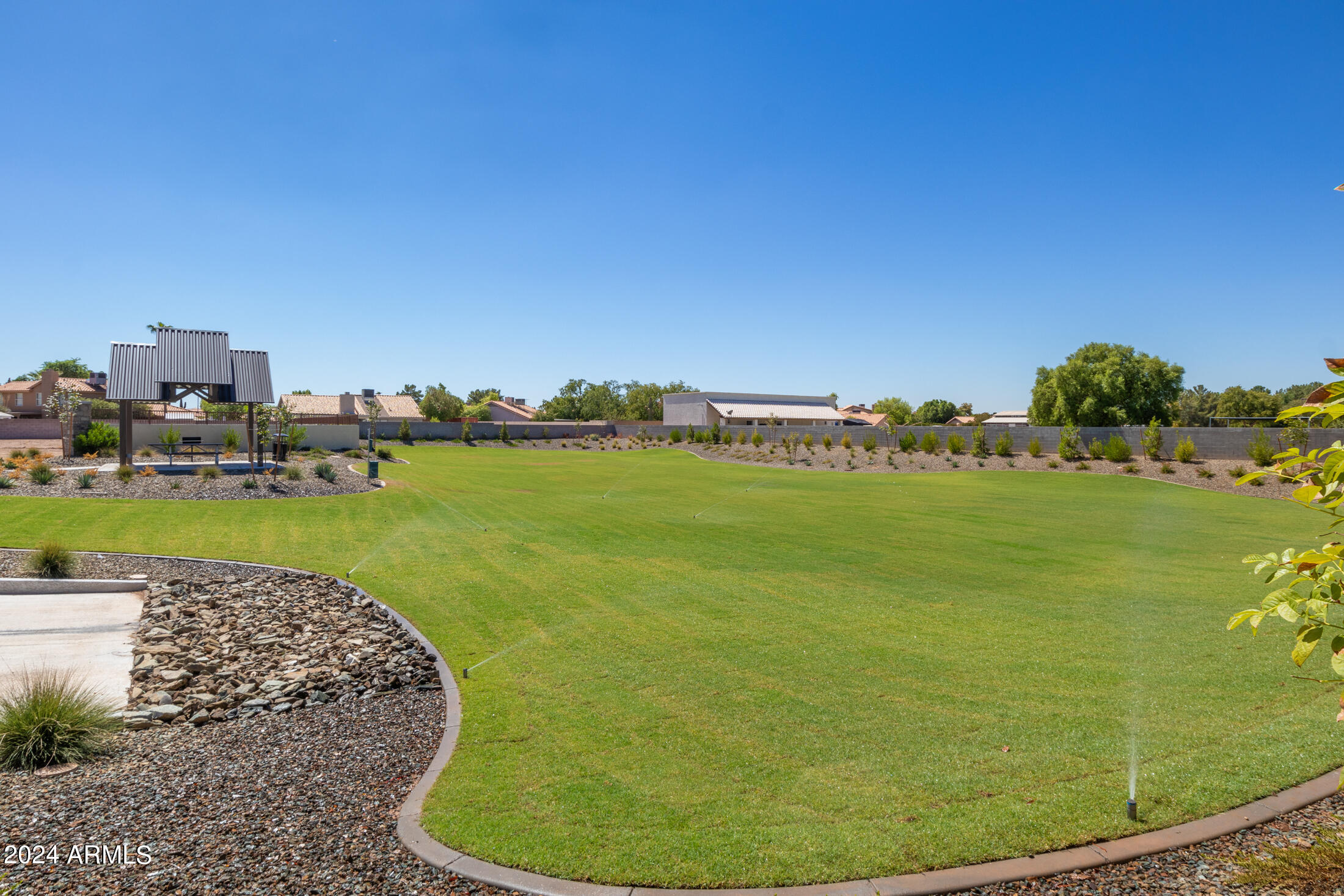 14407 North 75th Drive Peoria, AZ 85381 - Photo 35 of 41 Common Areas-1