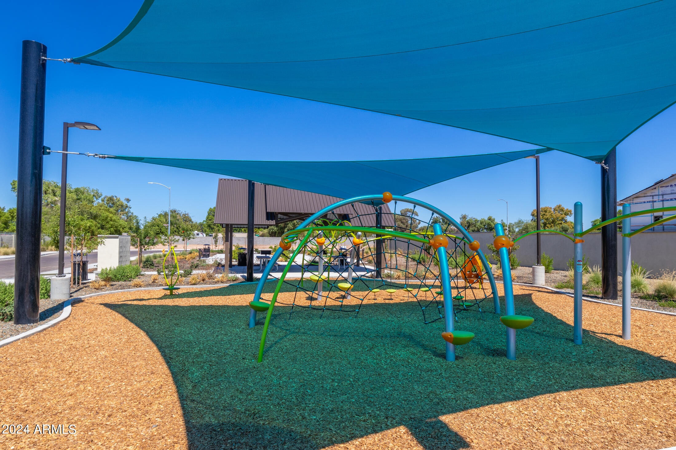 14407 North 75th Drive Peoria, AZ 85381 - Photo 38 of 41 Common Areas-4