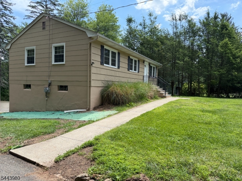 40 Ridge Road Budd Lake, NJ 07828 - Photo 3 of 14