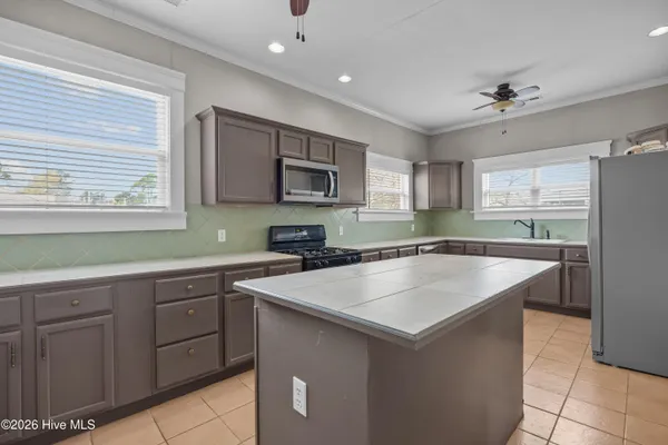 $265,000 | 107 North Griffin Street, Elizabeth City, NC 27909