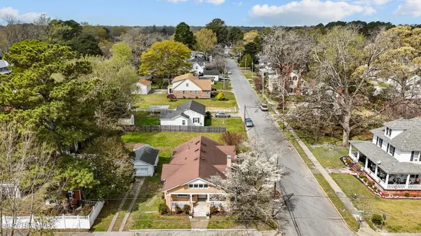 $265,000 | 107 North Griffin Street, Elizabeth City, NC 27909