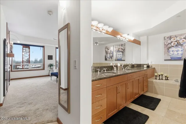 $2,040,000 | 601 East Front Avenue, Unit 1001, Coeur D'Alene, ID 83814