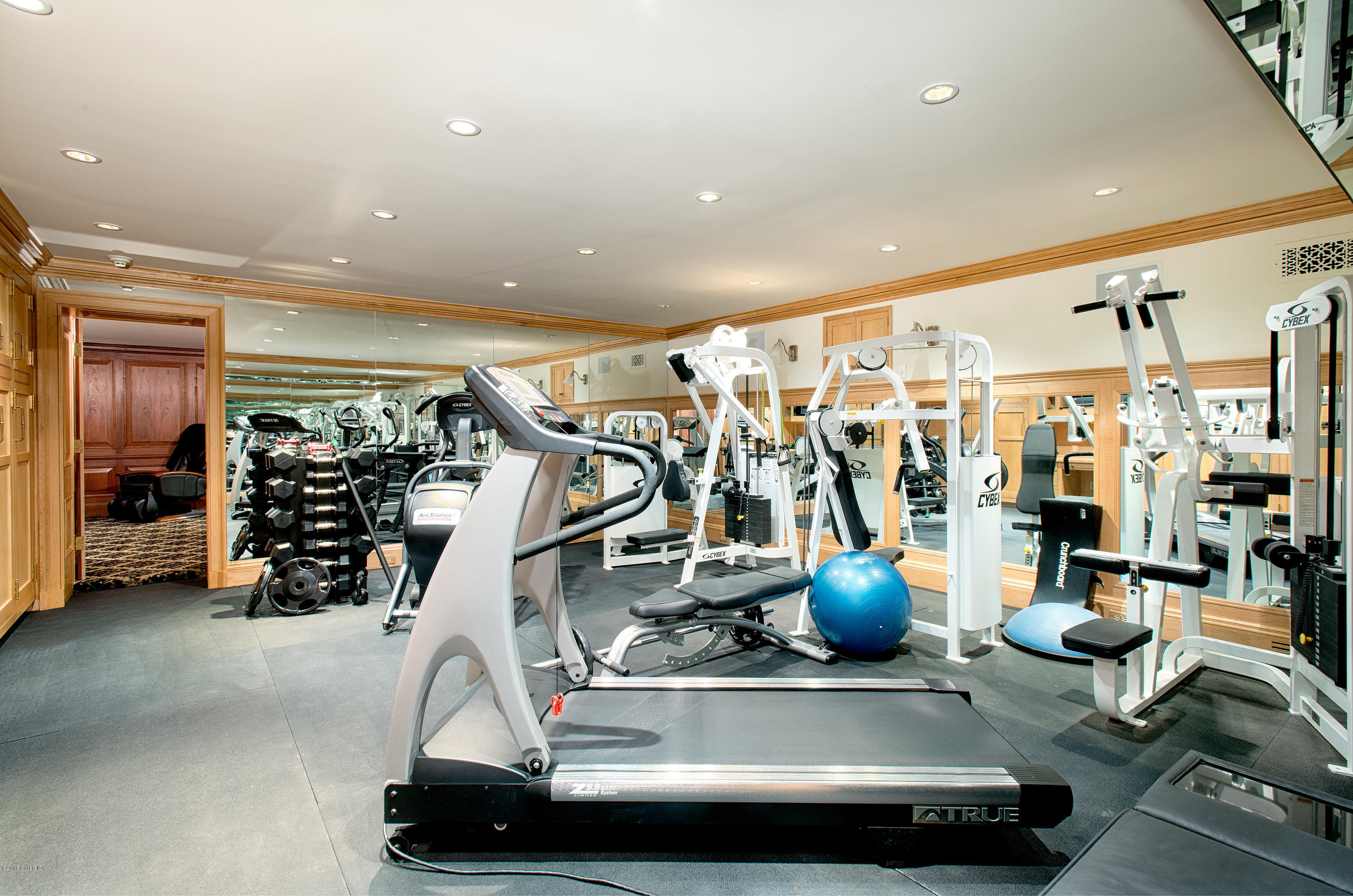 33 Meeting House Road Greenwich, CT 06831 - Photo 16 of 28 Gym
