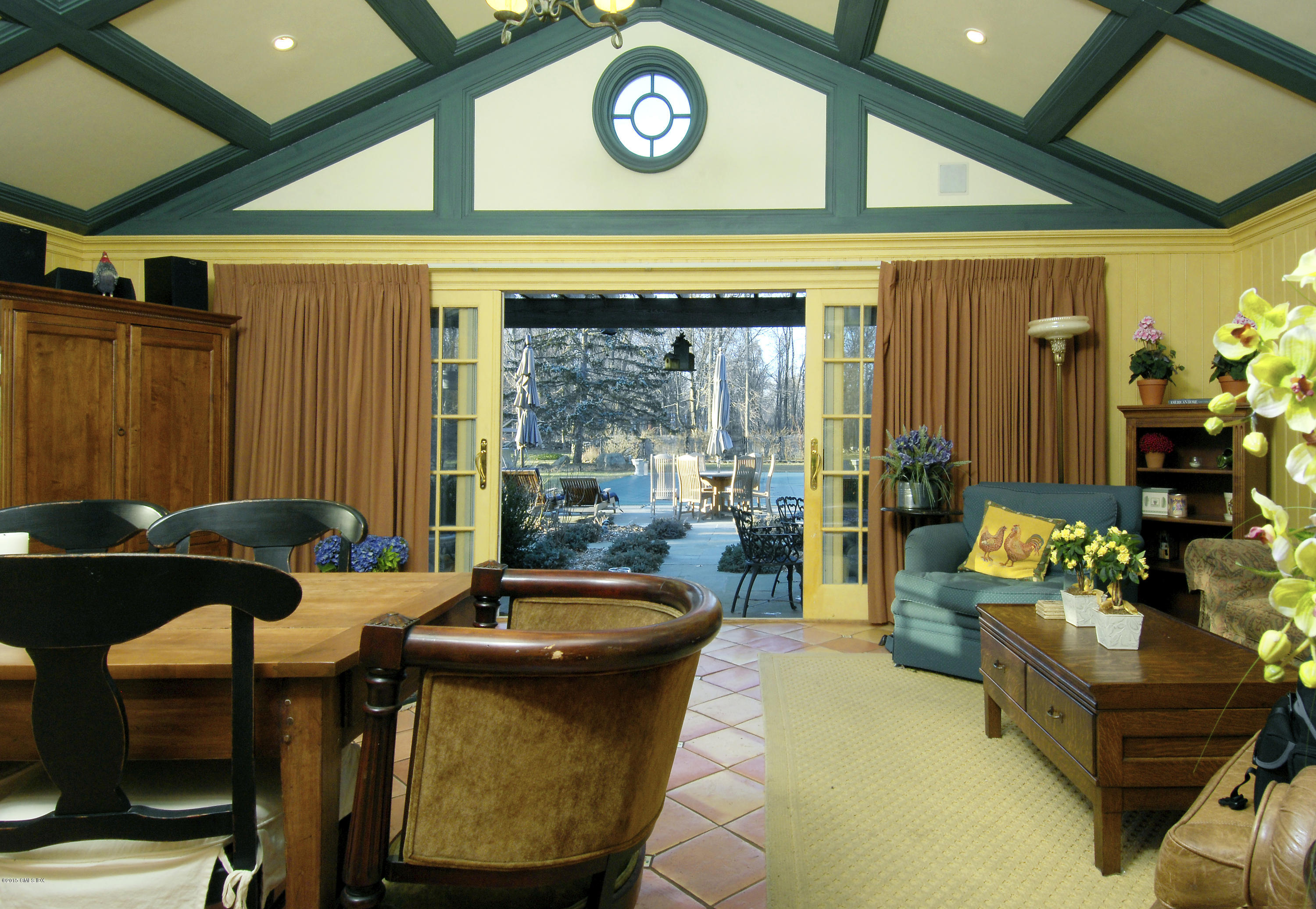 33 Meeting House Road Greenwich, CT 06831 - Photo 19 of 28 Cottage LR