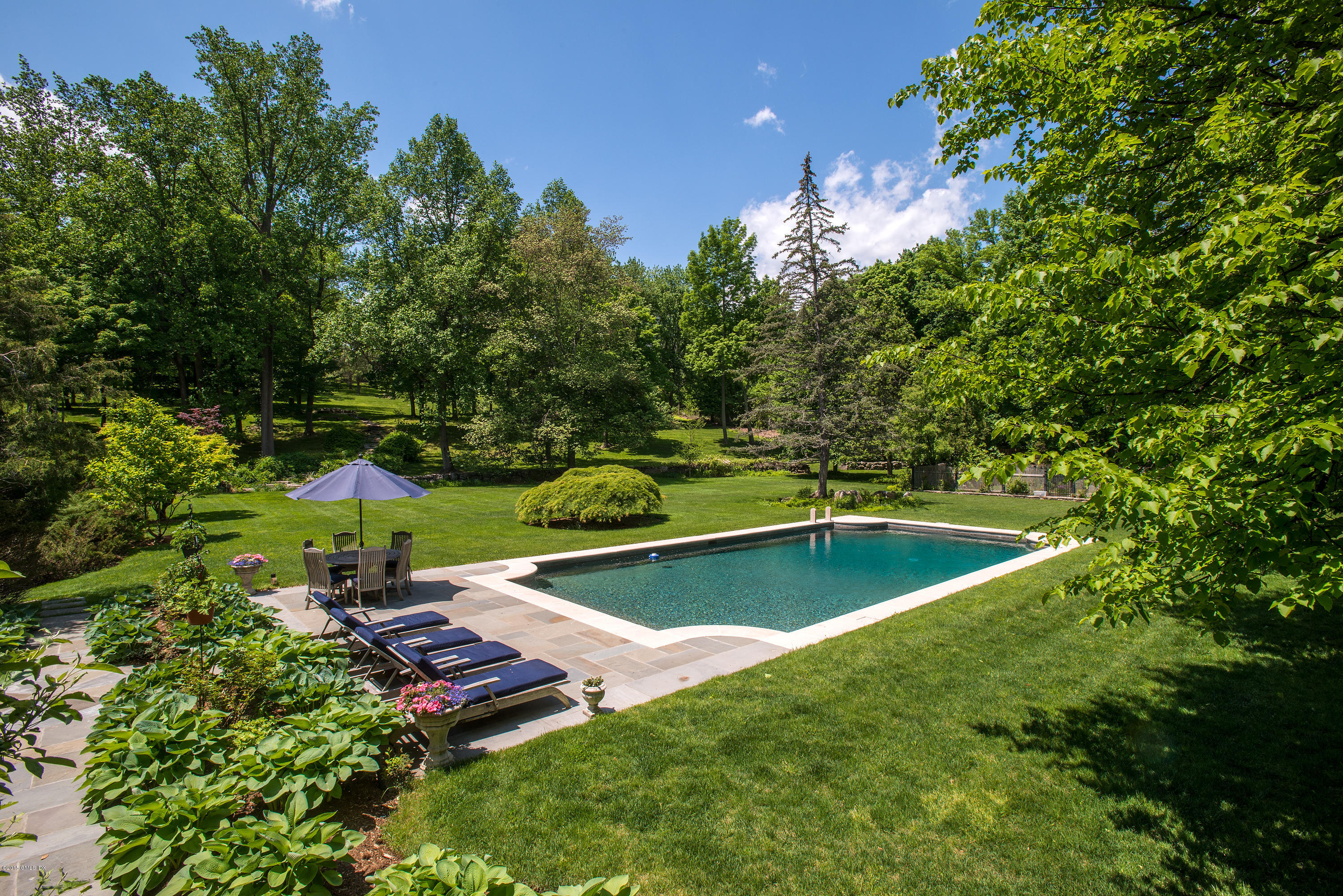 33 Meeting House Road Greenwich, CT 06831 - Photo 23 of 28 052215-D8E_5699