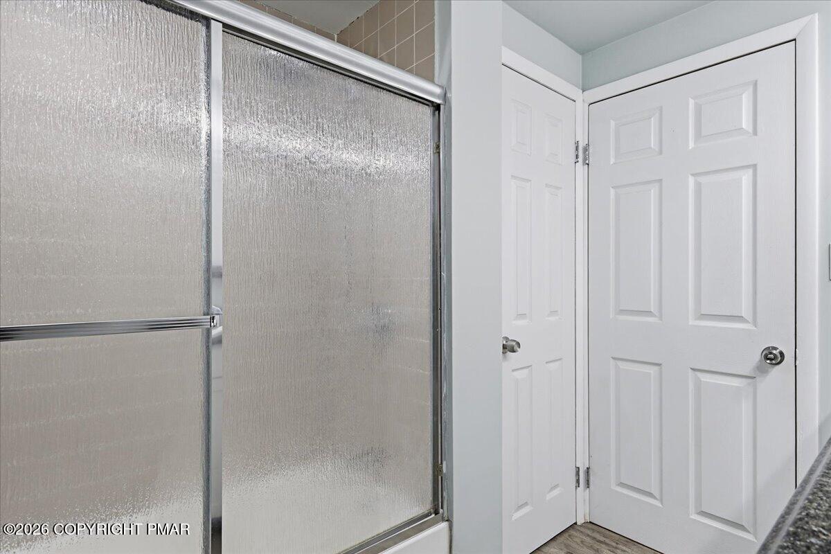 706 Foxtown Hill Road Stroudsburg, PA 18360 - Photo 21 of 34 Bathroom