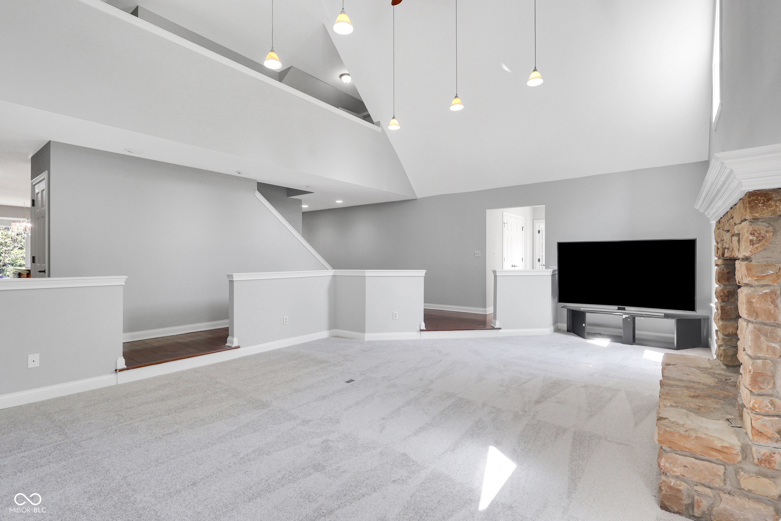 10602 Fall Road Fishers, IN 46037 - Photo 11 of 66