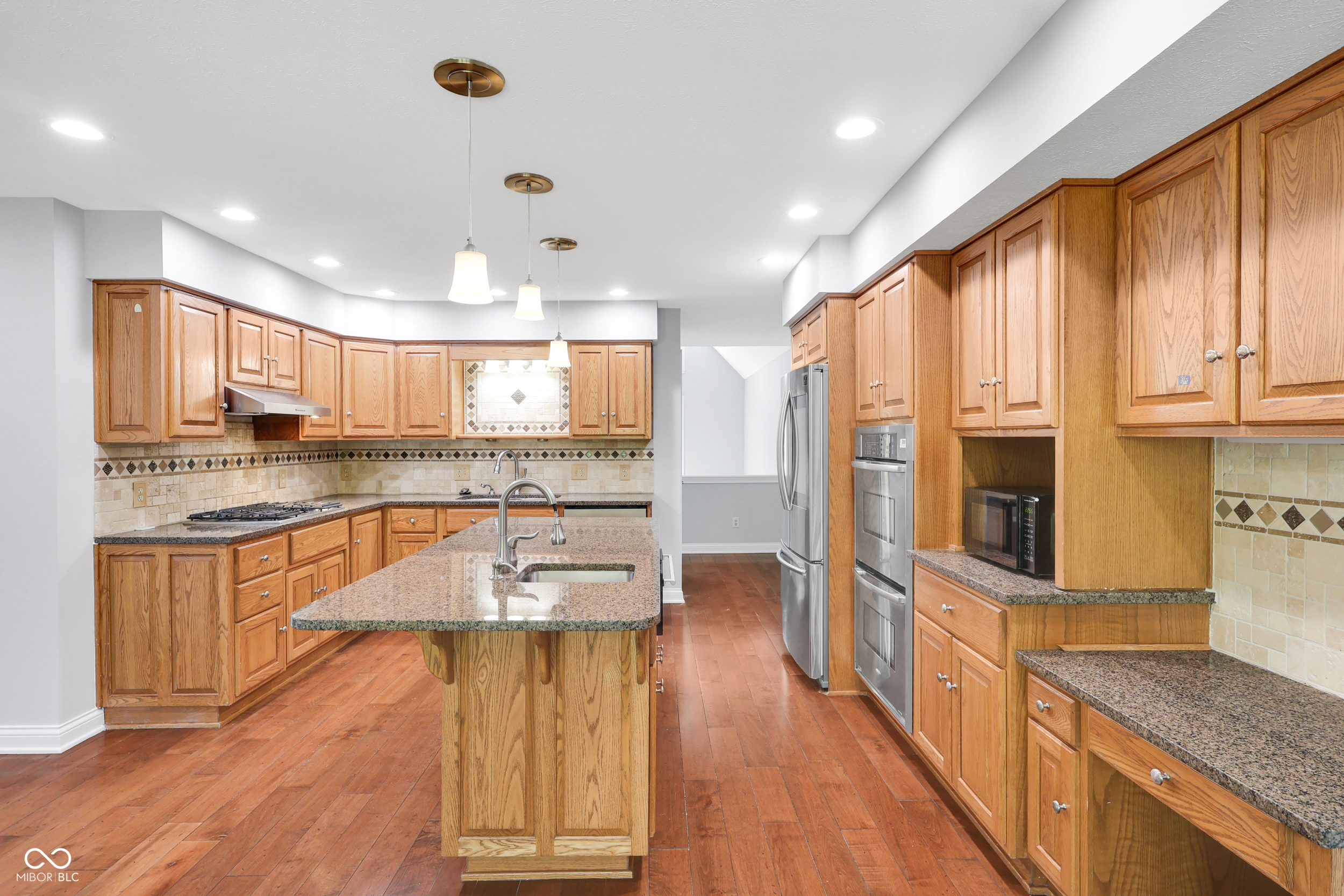 10602 Fall Road Fishers, IN 46037 - Photo 14 of 66