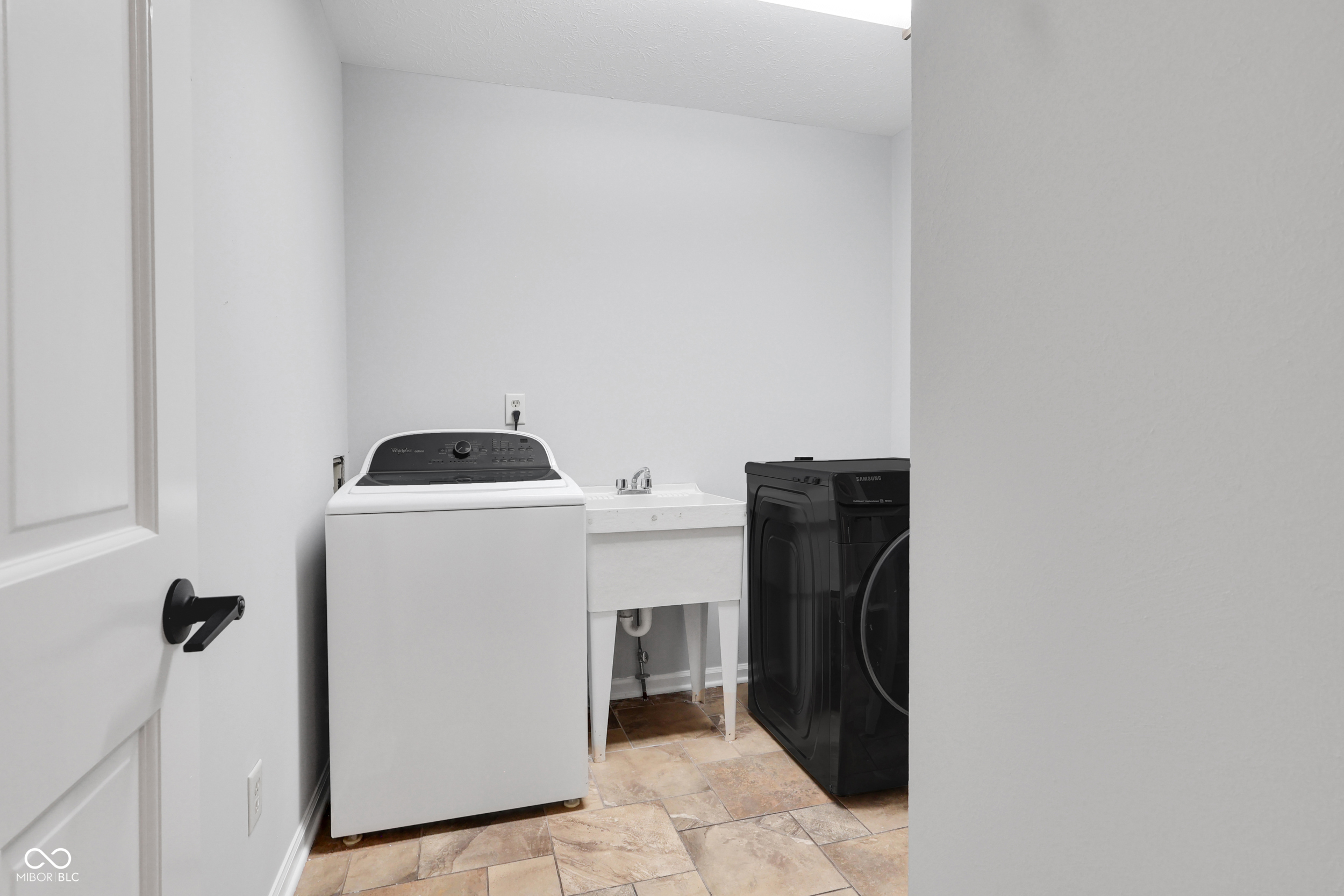 10602 Fall Road Fishers, IN 46037 - Photo 22 of 66