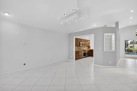 $699,000 | 7558 Ironbridge Circle, Delray Beach, FL 33446