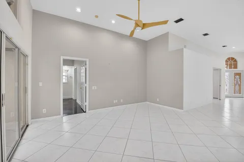 $699,000 | 7558 Ironbridge Circle, Delray Beach, FL 33446